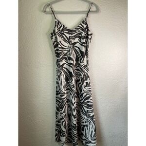 Forever‎ 21 Zebra Print Dress Sleeveless Casual Midi Dress Size M